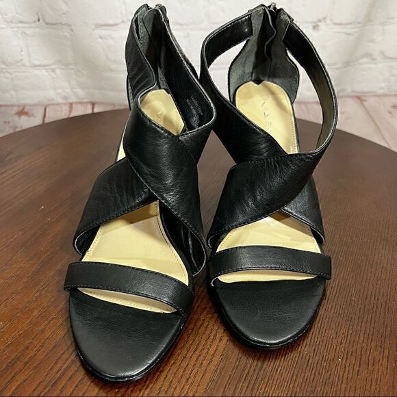 VIA SPIGA soft leather cross cross sandals in 3” heels Euc - Picture 2 of 8